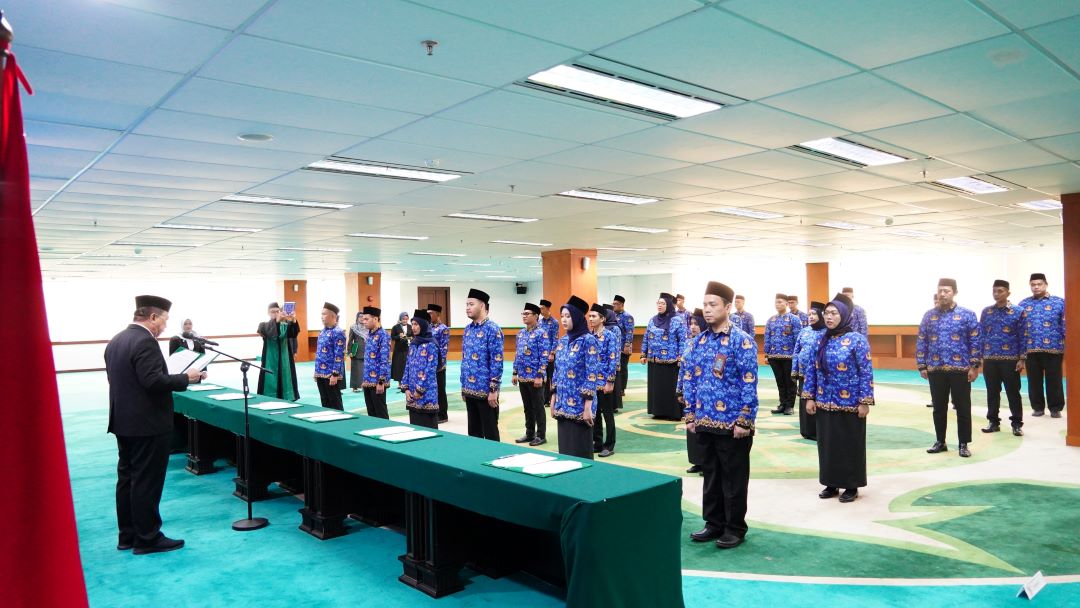 Dirjen Badilag Ambil Sumpah 29 Pegawai PPNPN Menjadi PPPK 1
