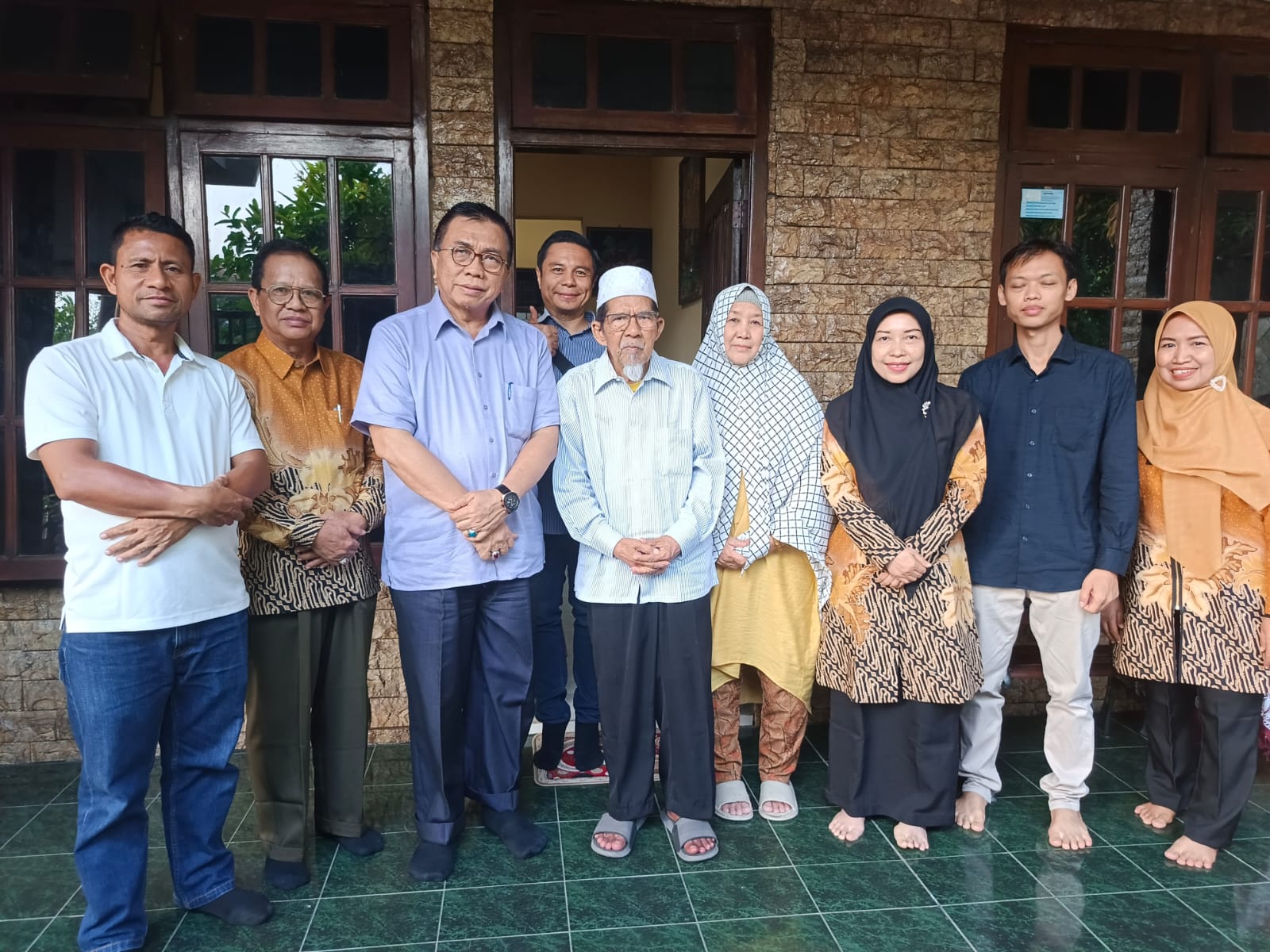 Dirjen Badilag Kunjungi Tokoh Peradilan Agama di Surabaya Silaturahmi Penuh Makna 1