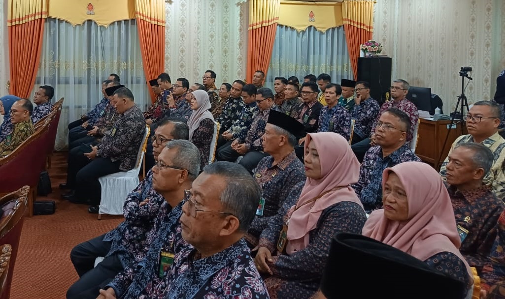 Dirjen Badilag Lakukan Pembinaan di PTA Jambi Tekankan Integritas dan Optimalisasi Layanan E Court di Pengadilan 3