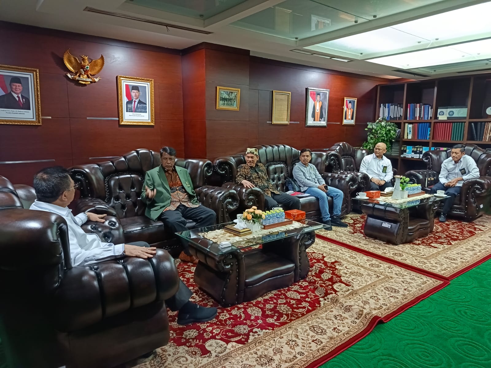 Dirjen Badilag Terima Audiensi UIN Siber Syekh Nurjati Cirebon Bahas Kerja Sama Strategis hal 2