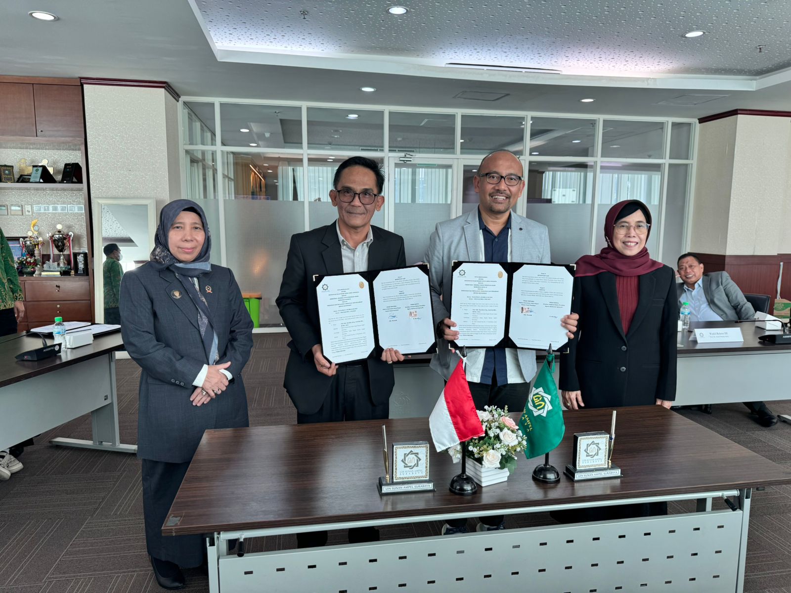 Ditjen Badilag MA RI dan UIN Sunan Ampel Teken Kerja Sama 1