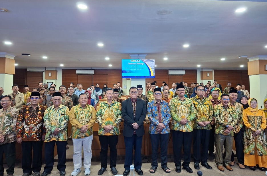 Ditjen Badilag Tandatangani Perjanjian Kerja Sama Dengan Ketua Forum Dekan dan Dekan Fakultas Syariah dan Hukum Perguruan Tinggi Keagamaan Islam Negeri Seluruh Indonesia 1