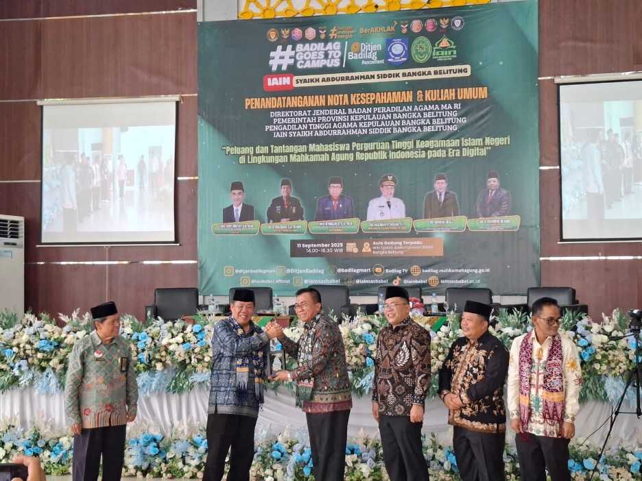 Ditjen Badilag dan Pengadilan Tinggi Agama Kepulauan Bangka Belitung Tandatangani Nota Kesepahaman dengan IAIN Syaikh Abdurrahman Siddik dan Pemerintah Provinsi Kepulauan Bangka Belitung 3