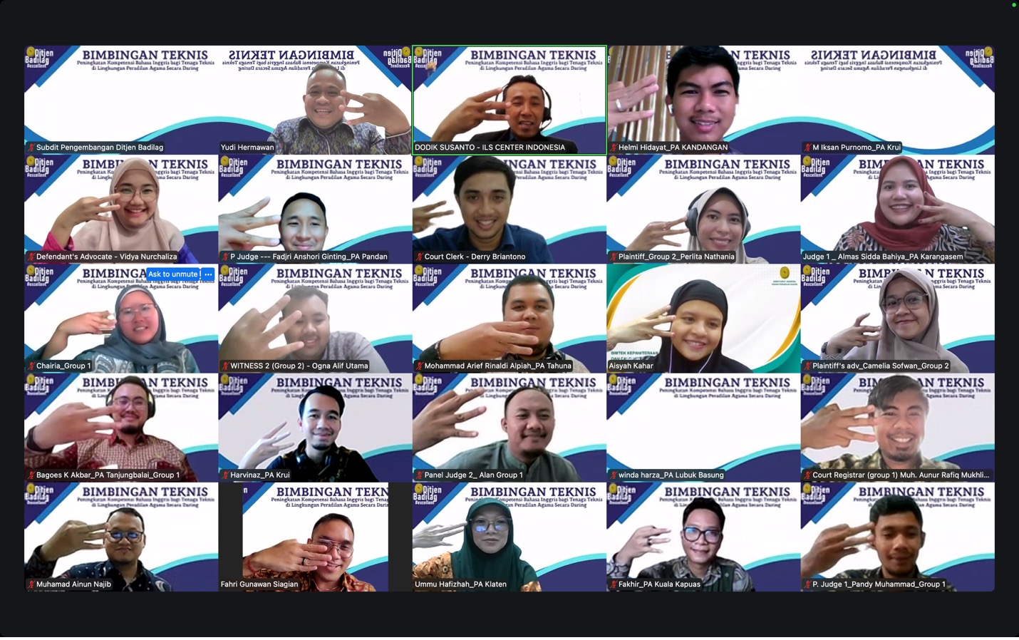 Hakim dan Aparatur Pengadilan Agama Melakukan Persidangan Menggunakan Bahasa Inggris Peradilan Agama Berkelas Dunia Sudah Di Depan Mata 1