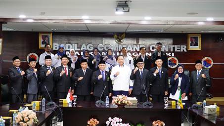 Mencetak Pemimpin Berintegritas dan Berkompetensi 3