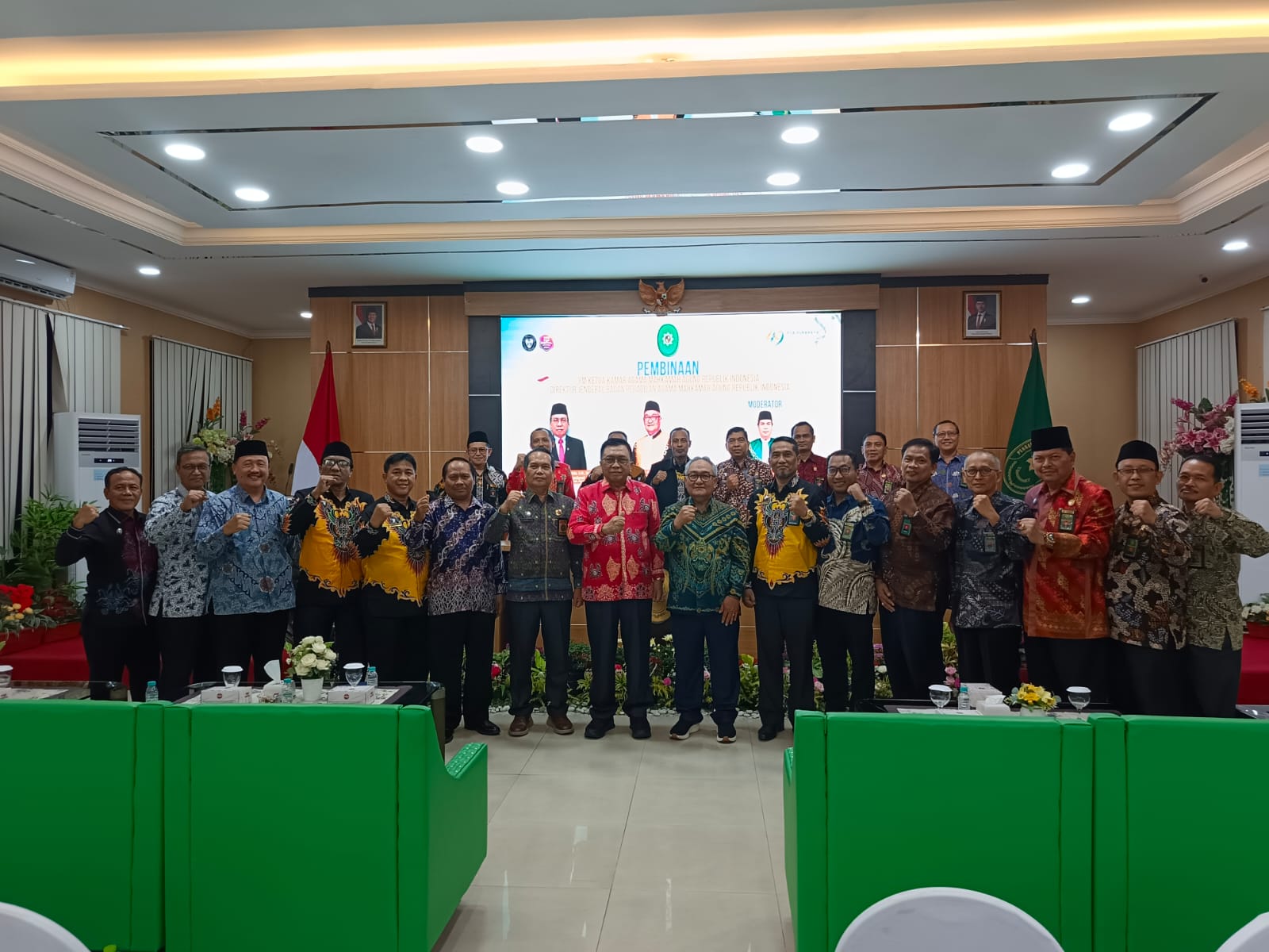 Tingkatkan Integritas Tuada Agama dan Dirjen Badilag Lakukan Pembinaan Strategis di Wilayah PTA Surabaya 3