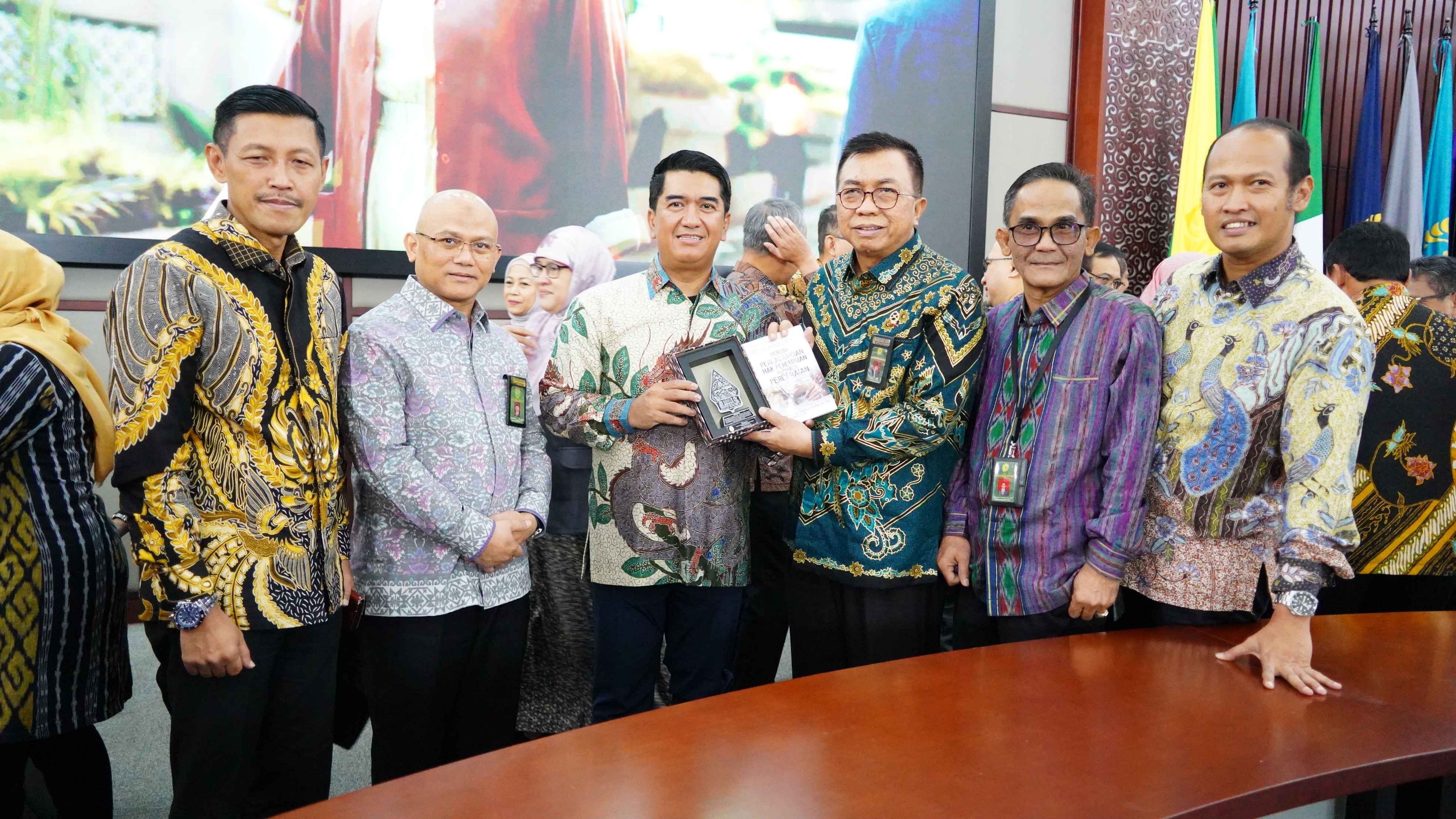 Tingkatkan Kualitas SDM Peradilan Agama 4