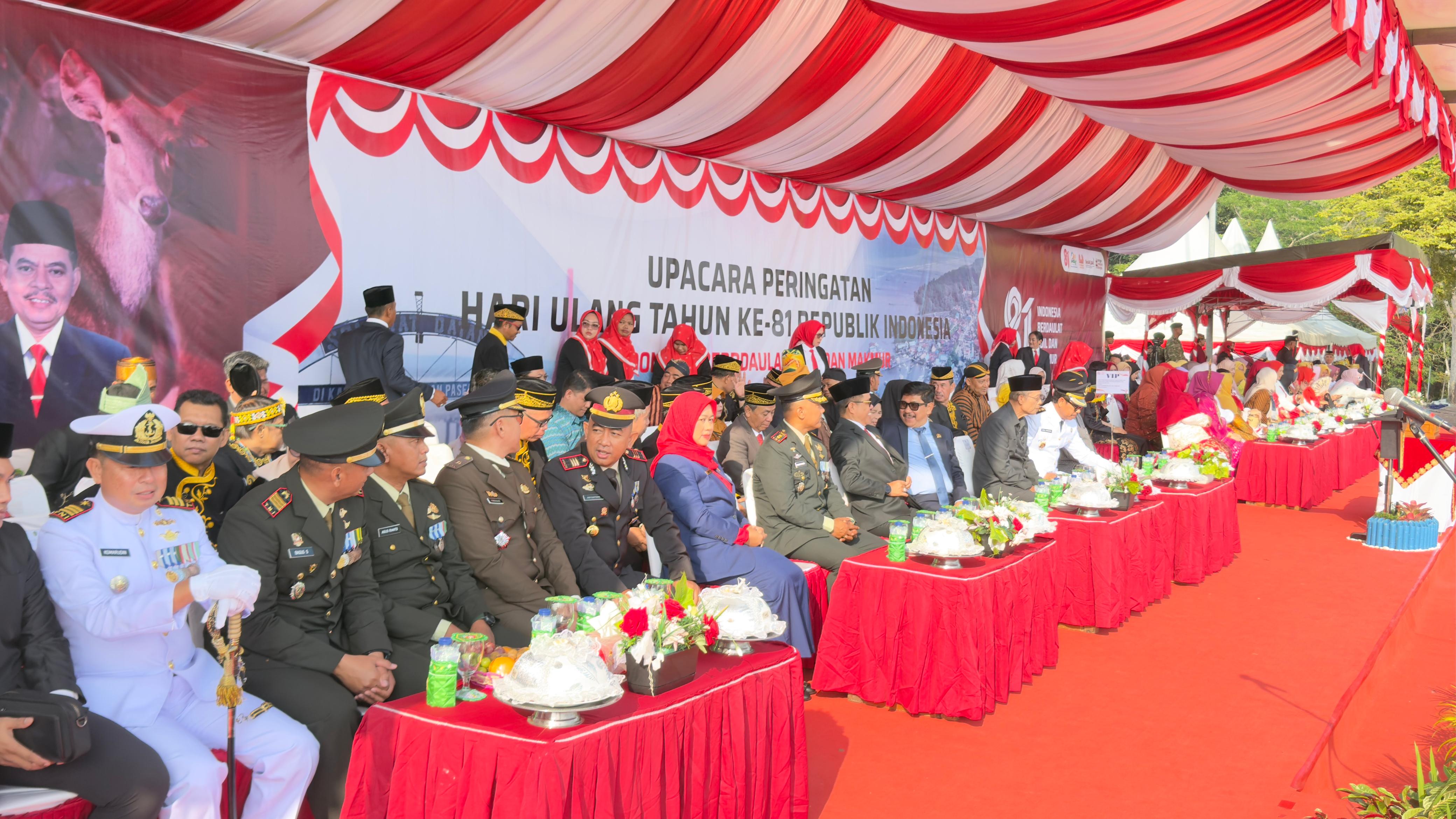 upacara pemkab.2
